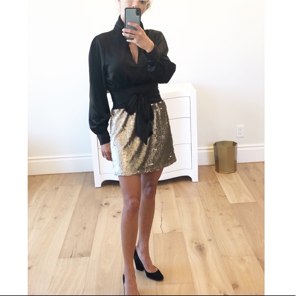RENO Gold Sequin Mini Skirt NYE - Picture 4 of 8